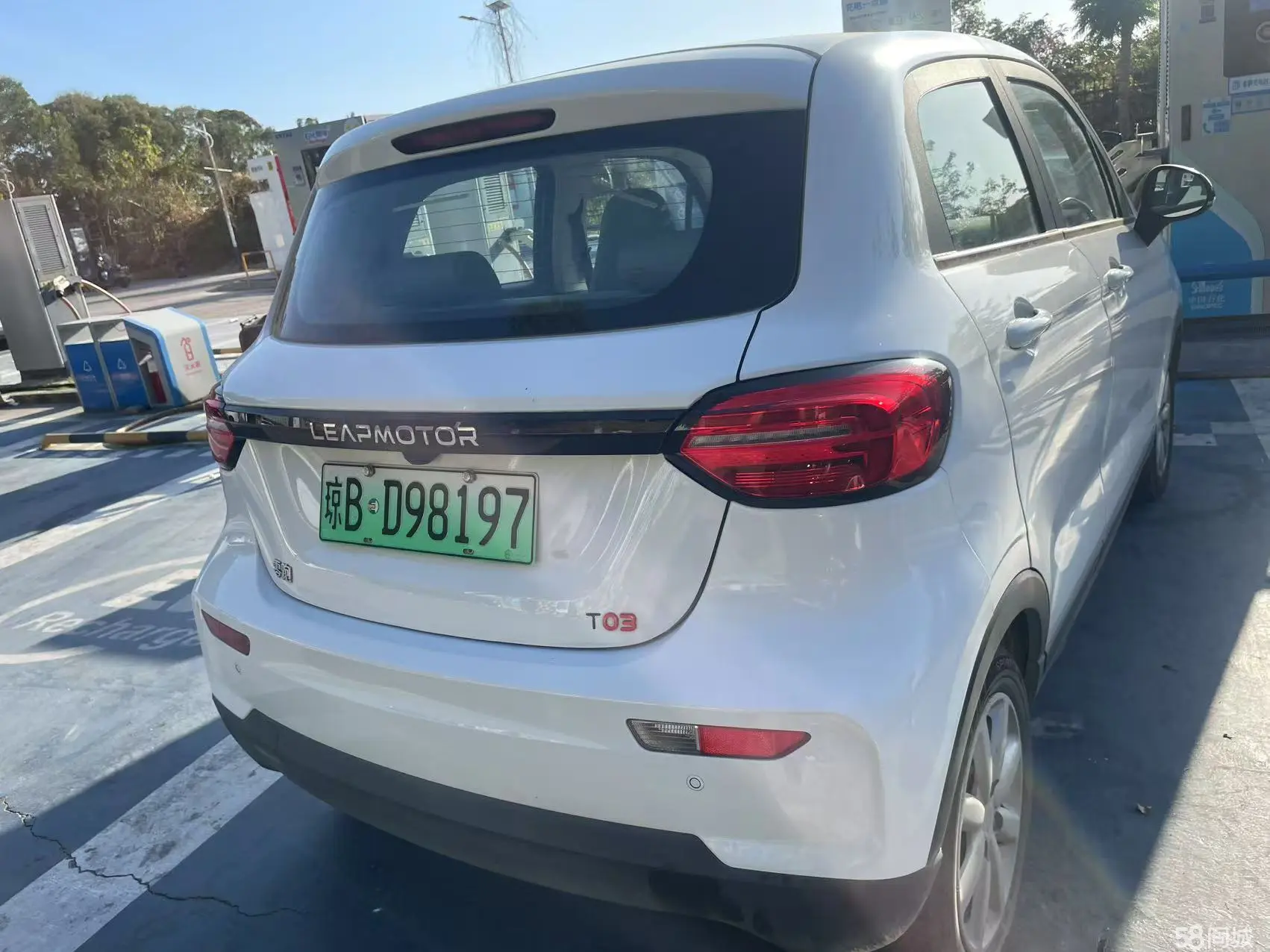 零跑汽车 零跑T03 2023 汽车图片 #5