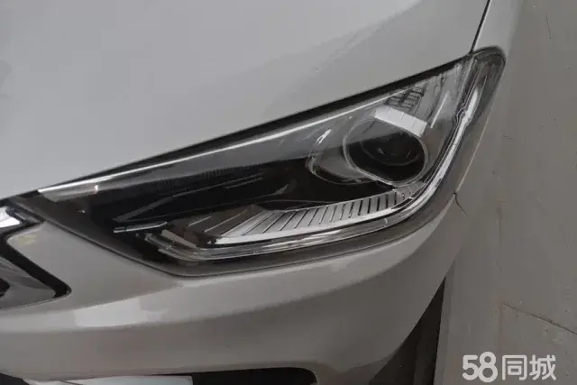 哪吒汽车 哪吒N01 2018 汽车图片 #5