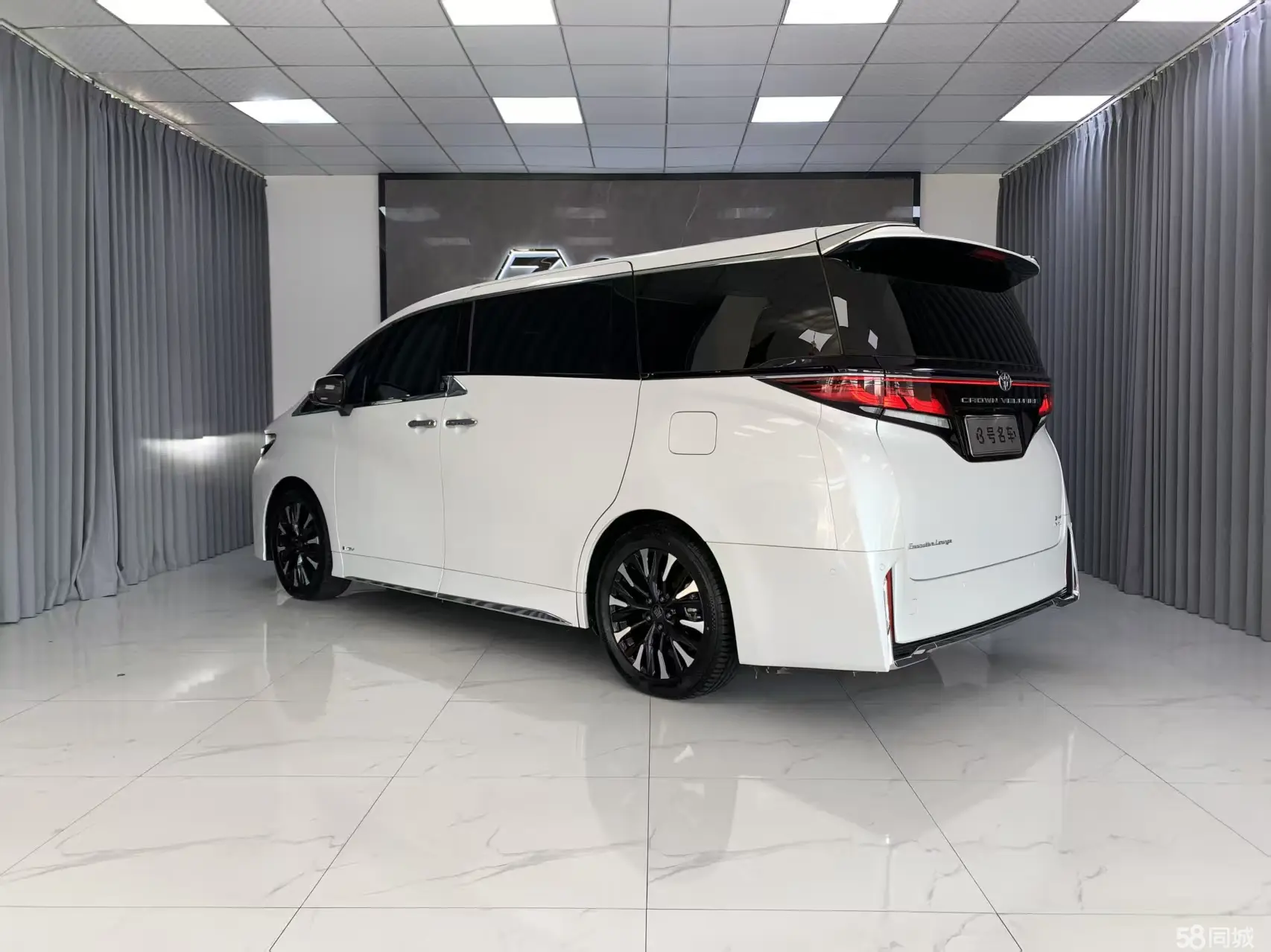 Toyota Vellfire 2023 #5 Toyota Vellfire 2023 immagine di auto #5