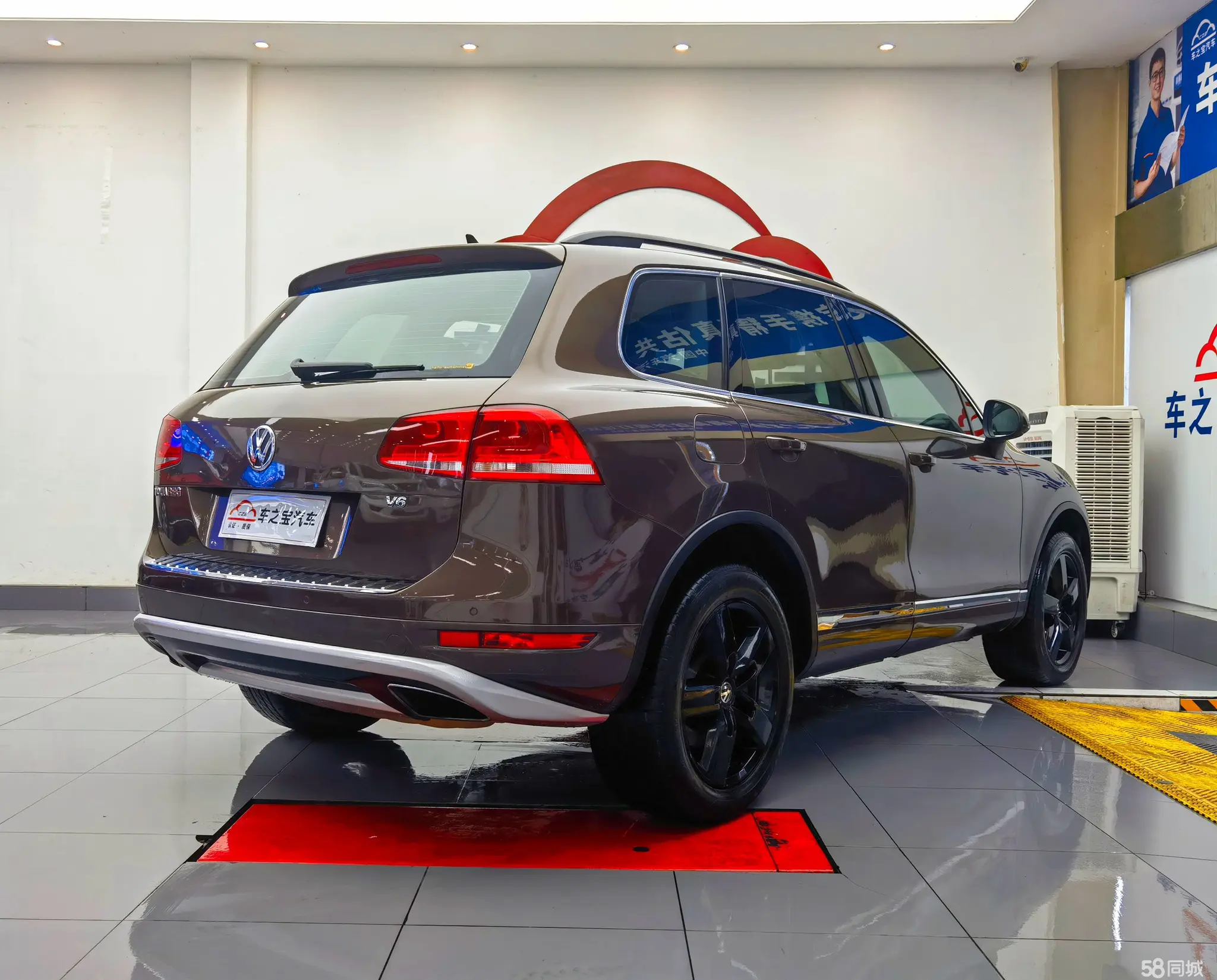 Volkswagen Touareg 2012 car image #5