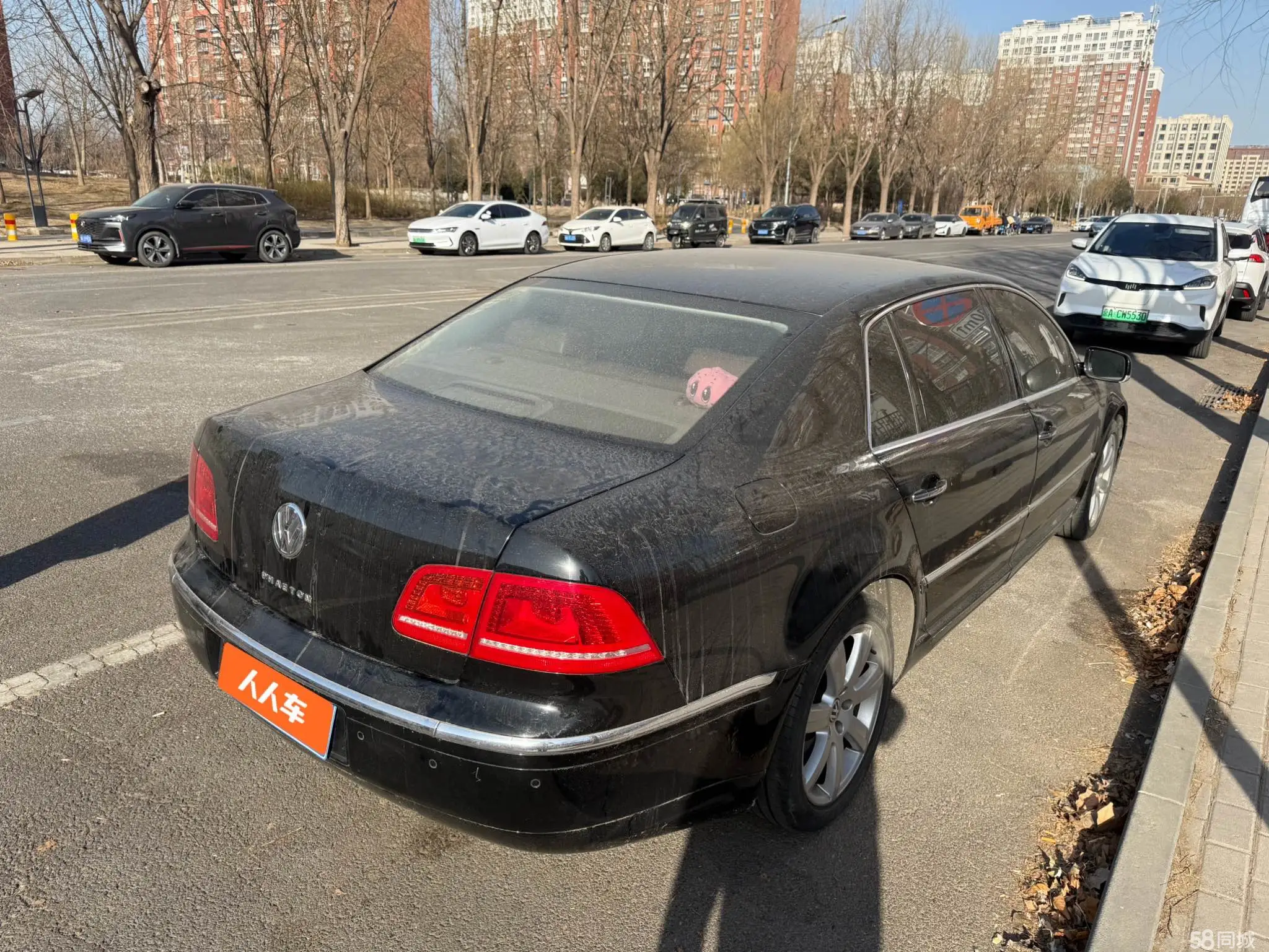 Volkswagen Pheaton 2011 immagine di auto #5