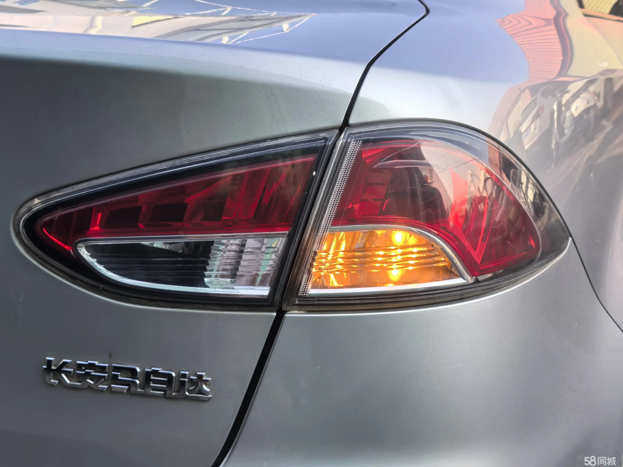 Mazda 2 Sedan 2008 imagen de coche #5