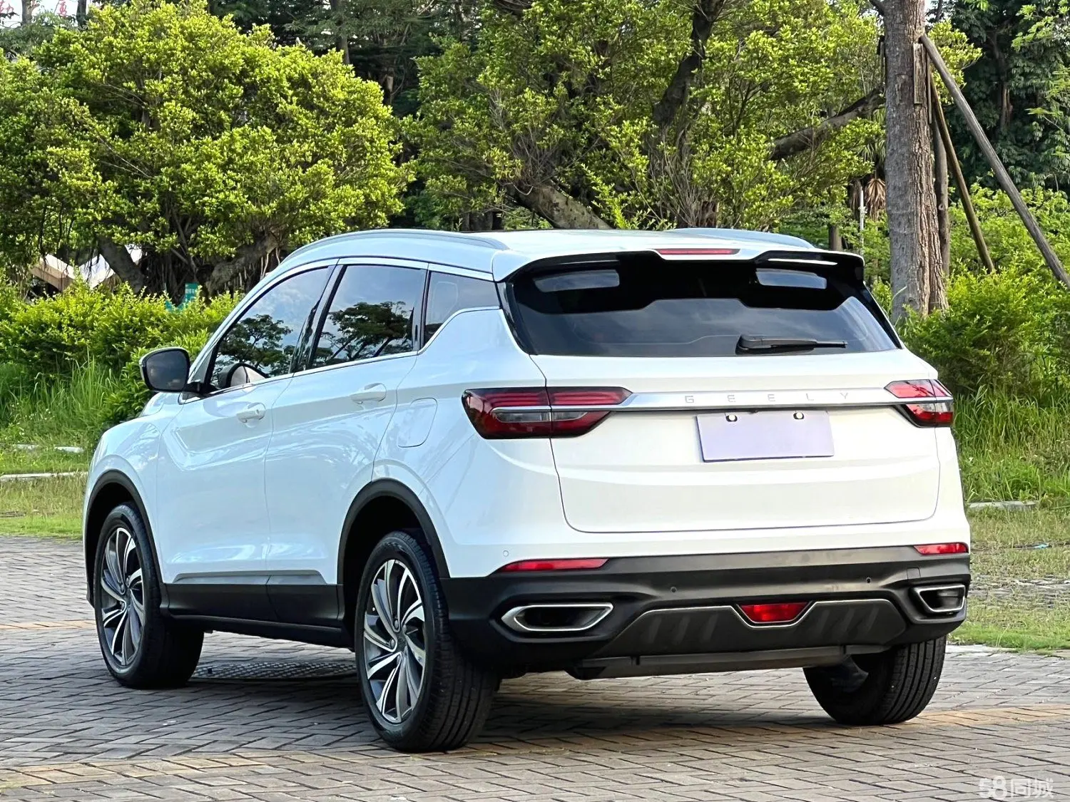 GEELY Coolray 2019 #5 GEELY Coolray 2019 car image #5