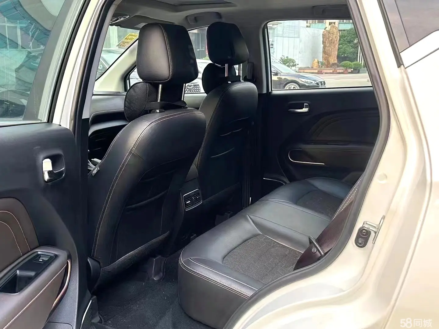 GAC Trumpchi GS3 2020 #5 GAC Trumpchi GS3 2020 car image #5