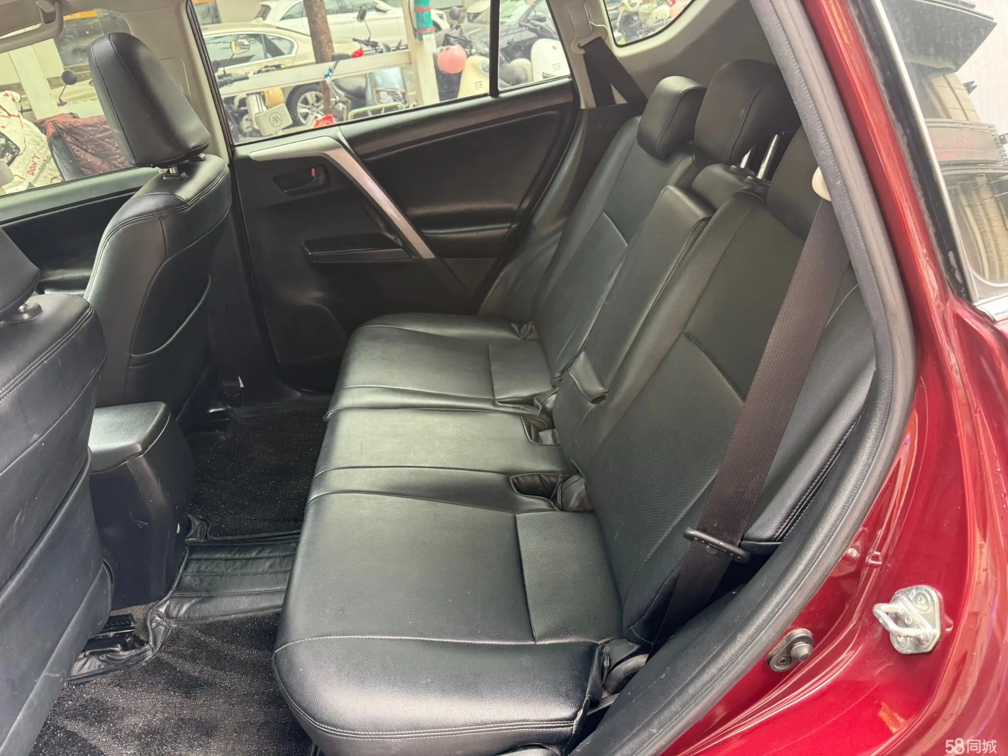 Toyota RAV4 2017 #5 Toyota RAV4 2017 car image #5