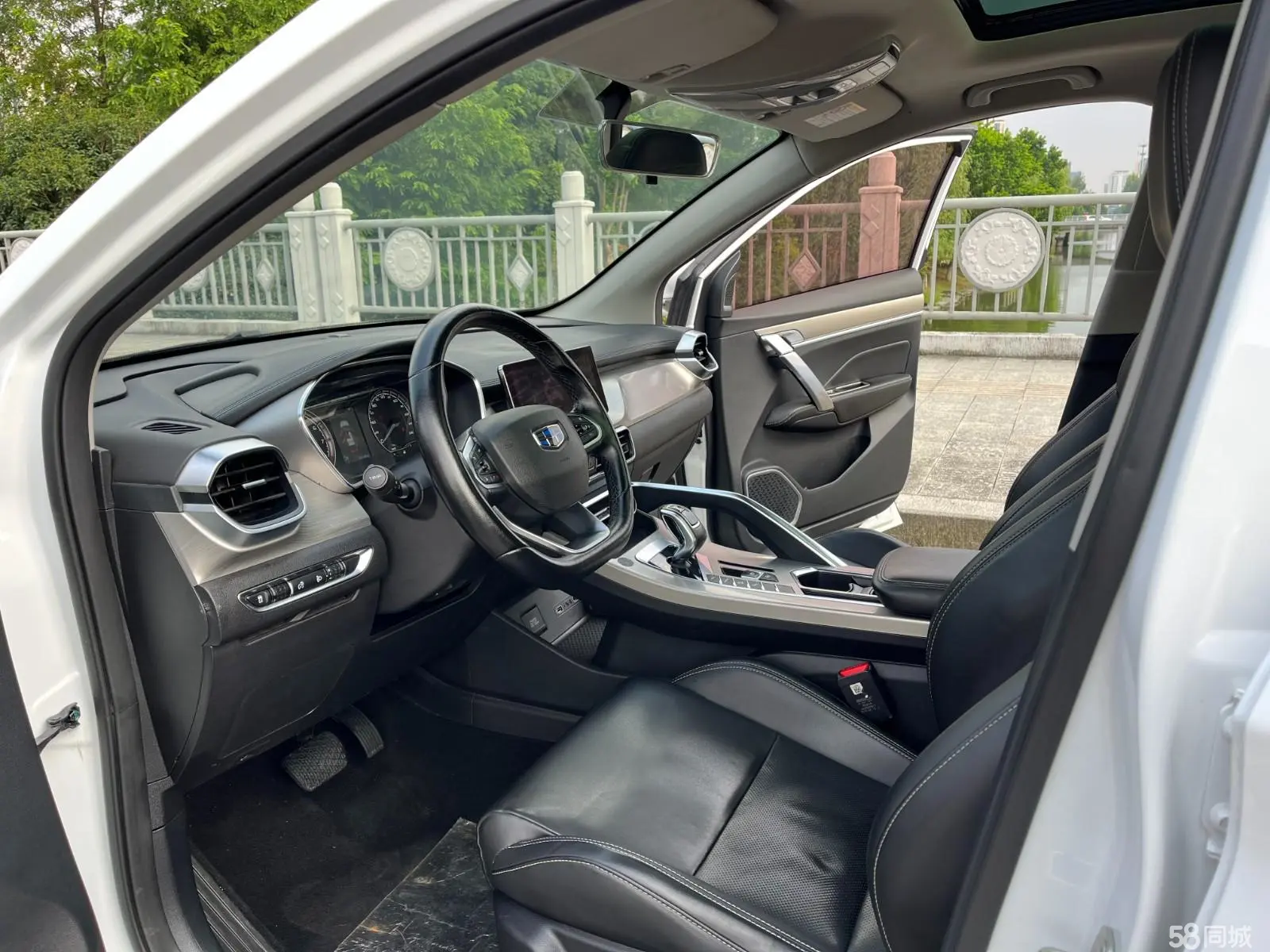 GEELY Coolray 2019 #5 GEELY Coolray 2019 car image #5