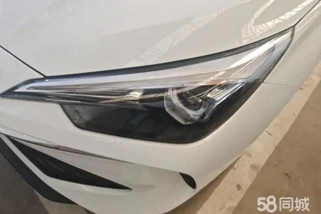 Roewe i5 2025 #5 Roewe i5 2025 car image #5