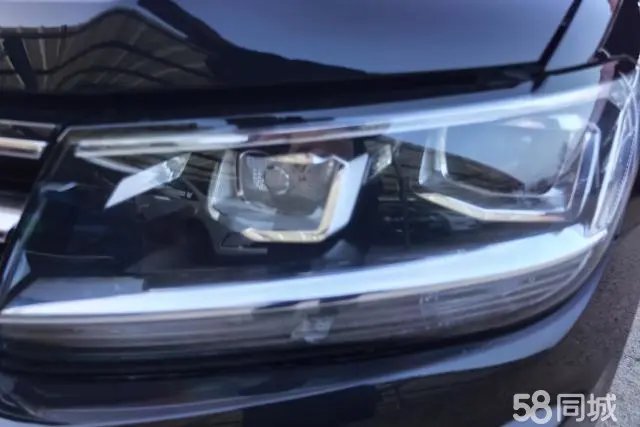 Volkswagen Tiguan L 2021 immagine di auto #5