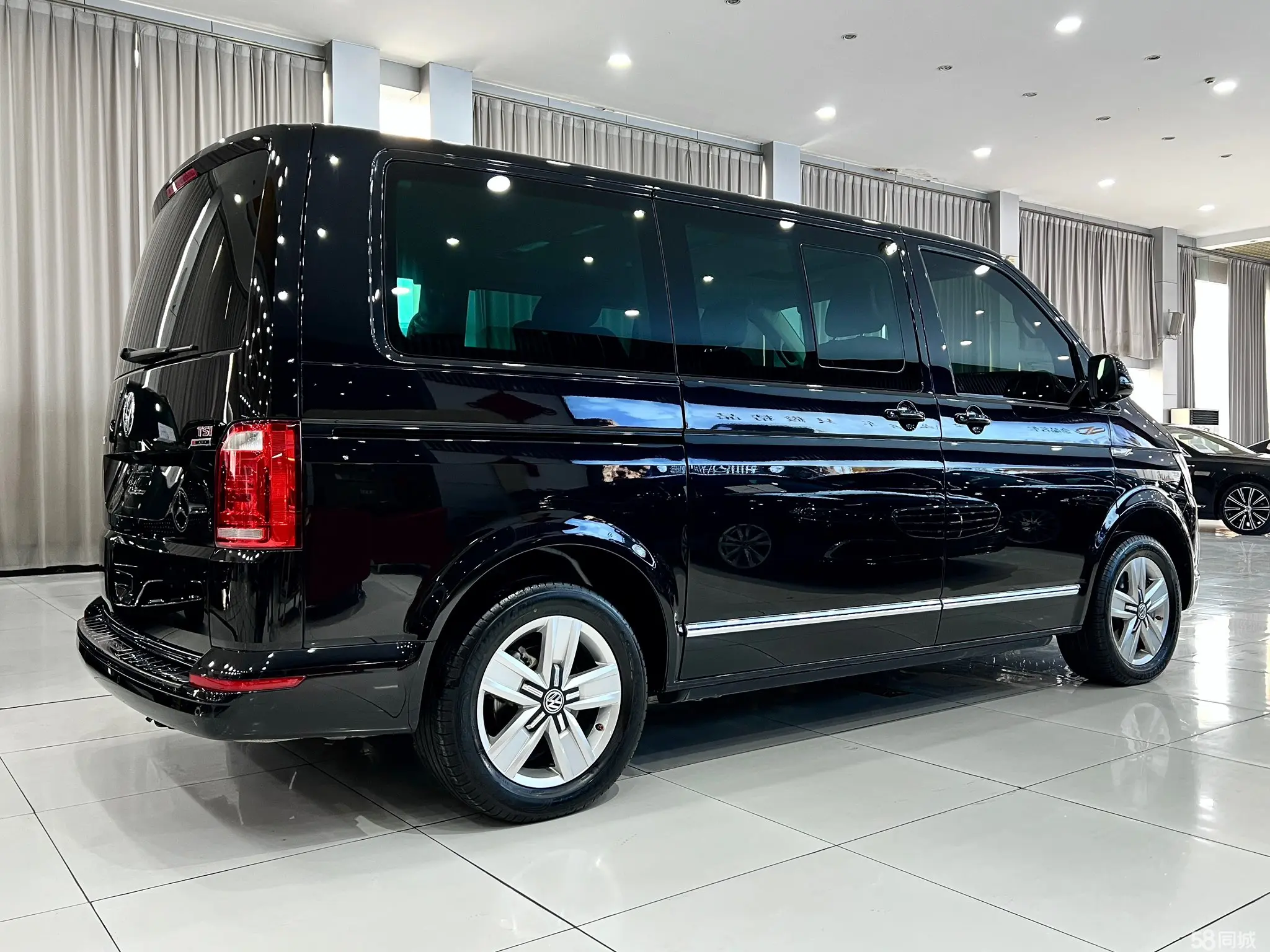 Volkswagen Multivan 2016 #5 Volkswagen Multivan 2016 imagem de carro #5