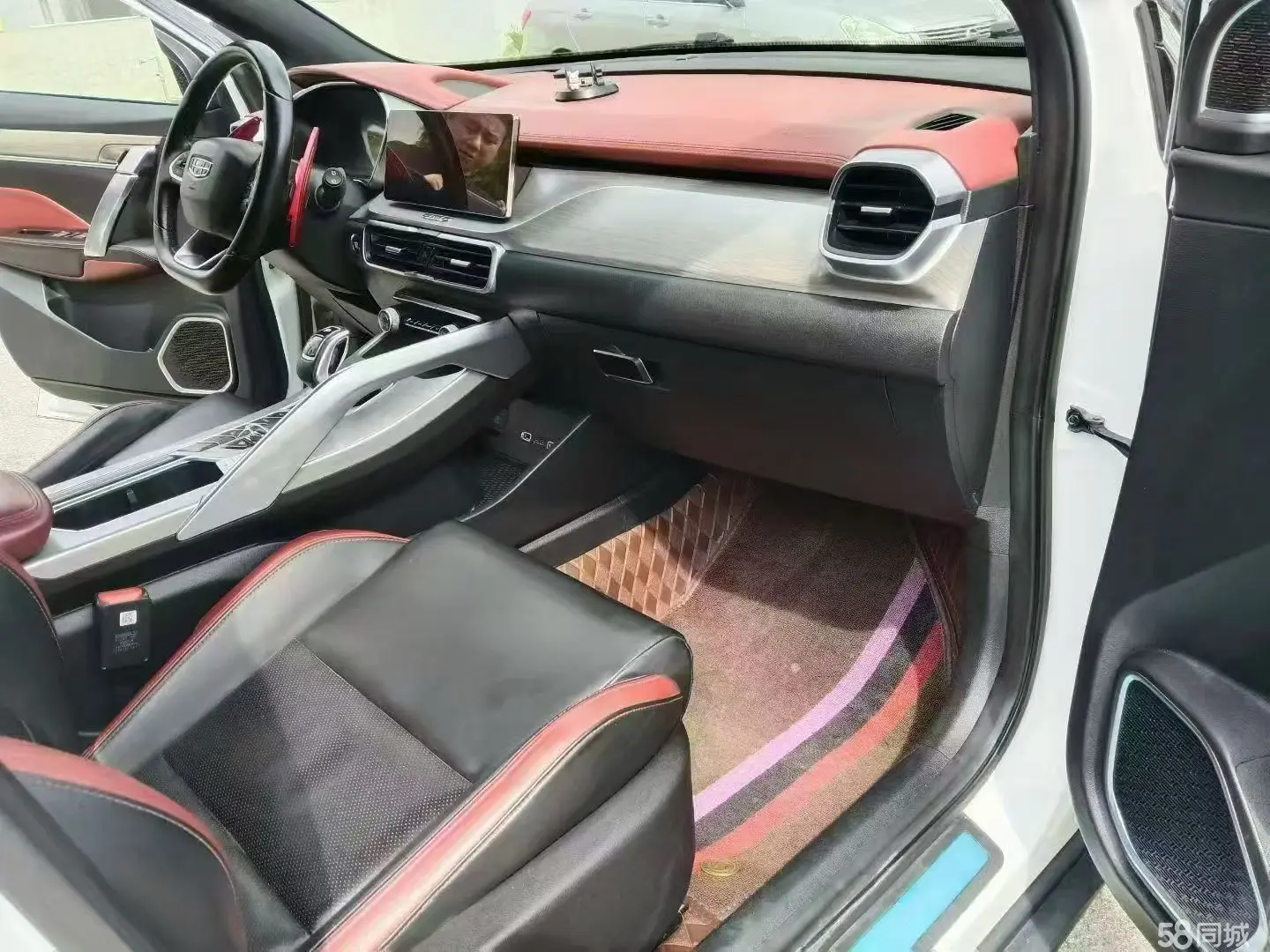 GEELY Coolray 2019 #5 GEELY Coolray 2019 car image #5