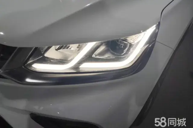 GEELY Coolray 2019 #5 GEELY Coolray 2019 car image #5