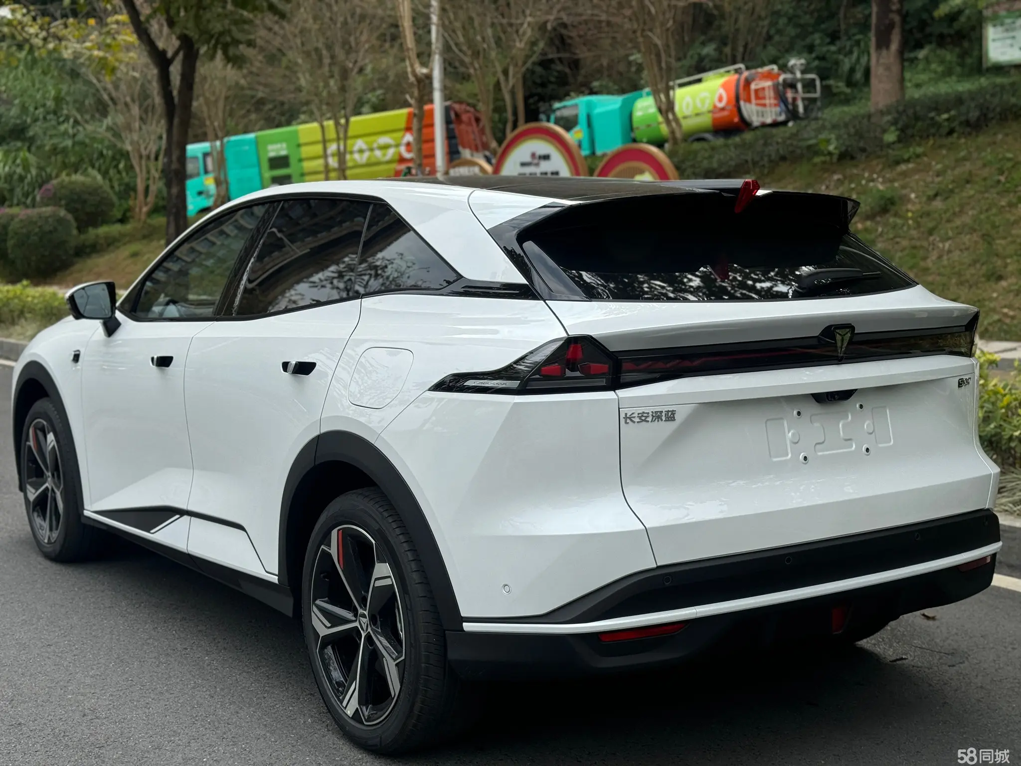 Deepal S07 2025 car image #5