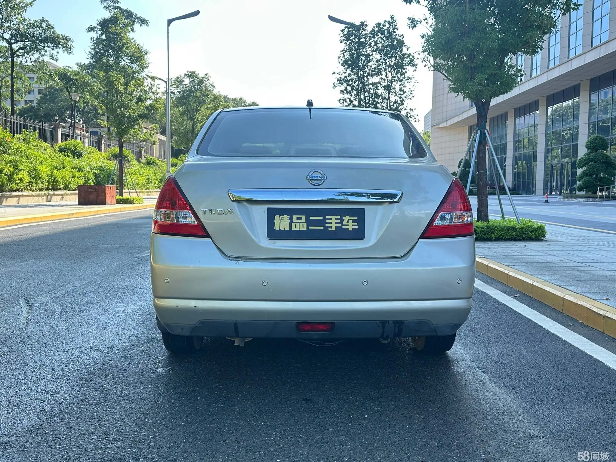 日产 颐达 2005 汽车图片 #5