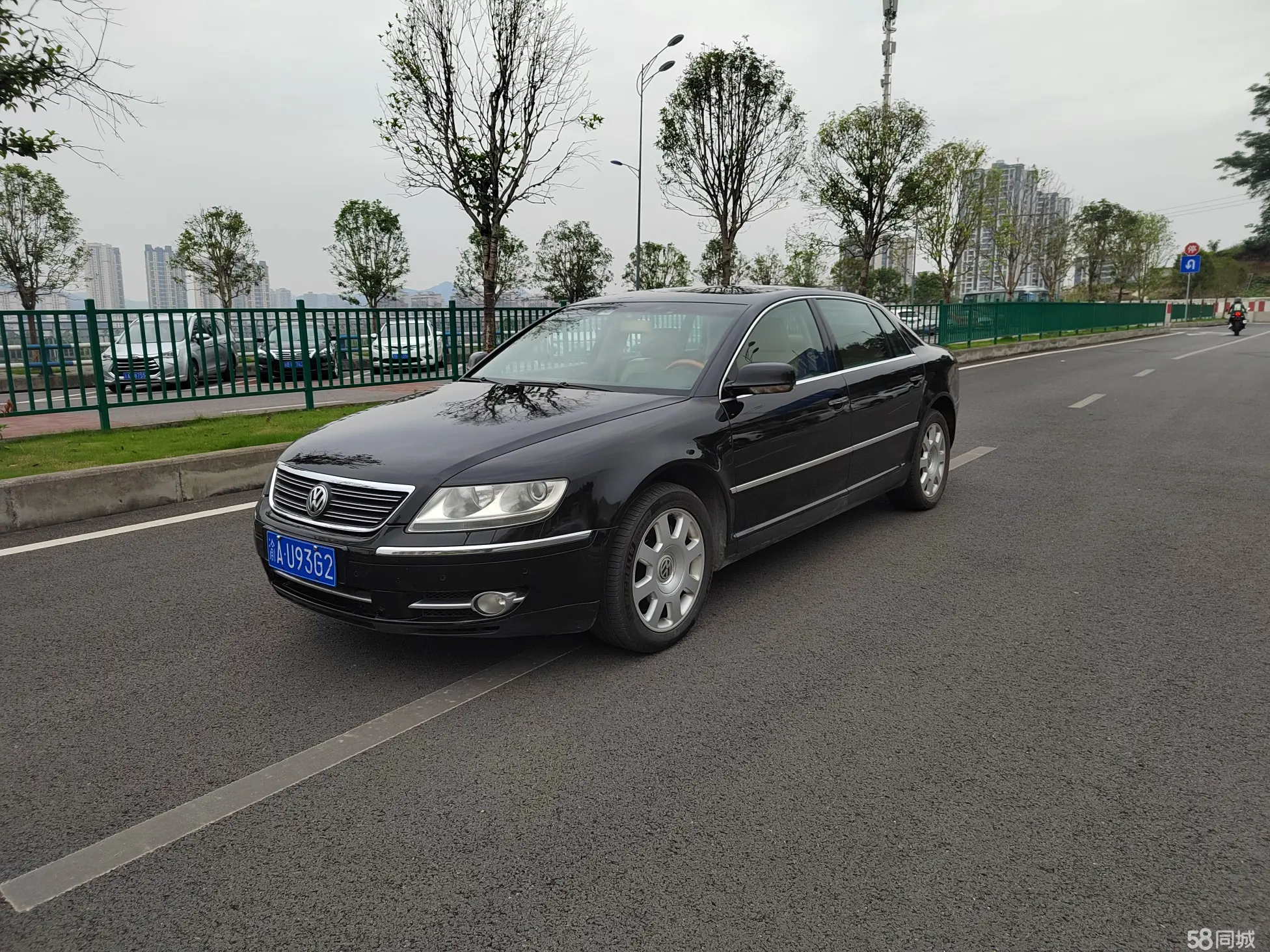 Volkswagen Pheaton 2008 immagine di auto #5