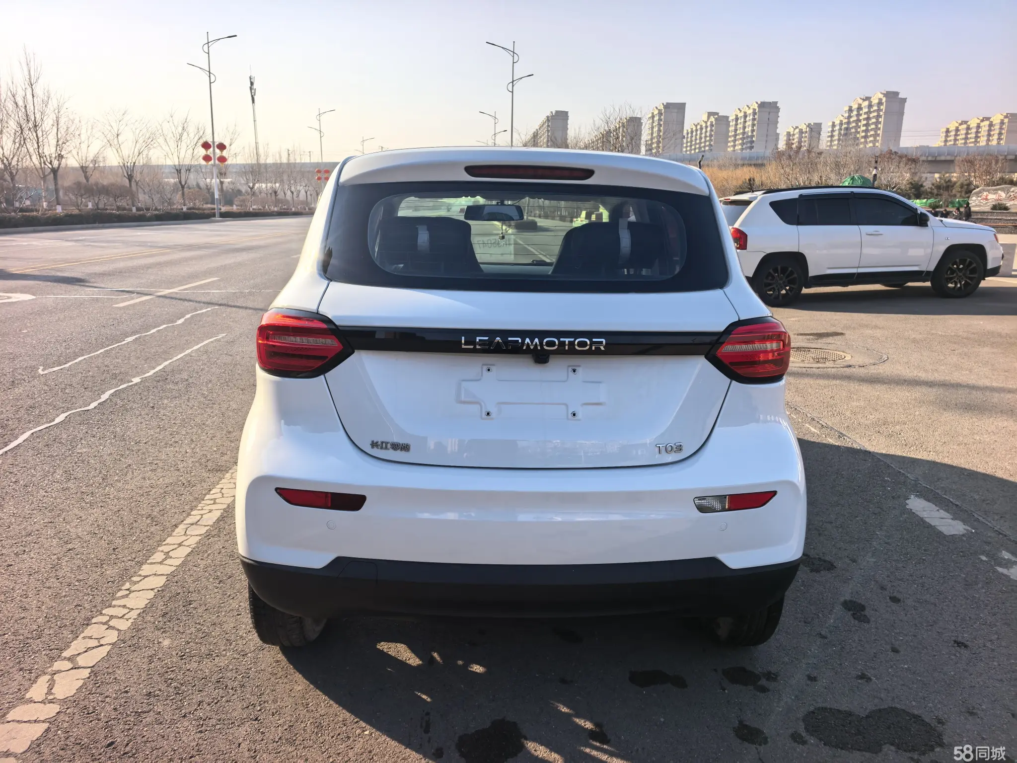 零跑汽车 零跑T03 2020 汽车图片 #5