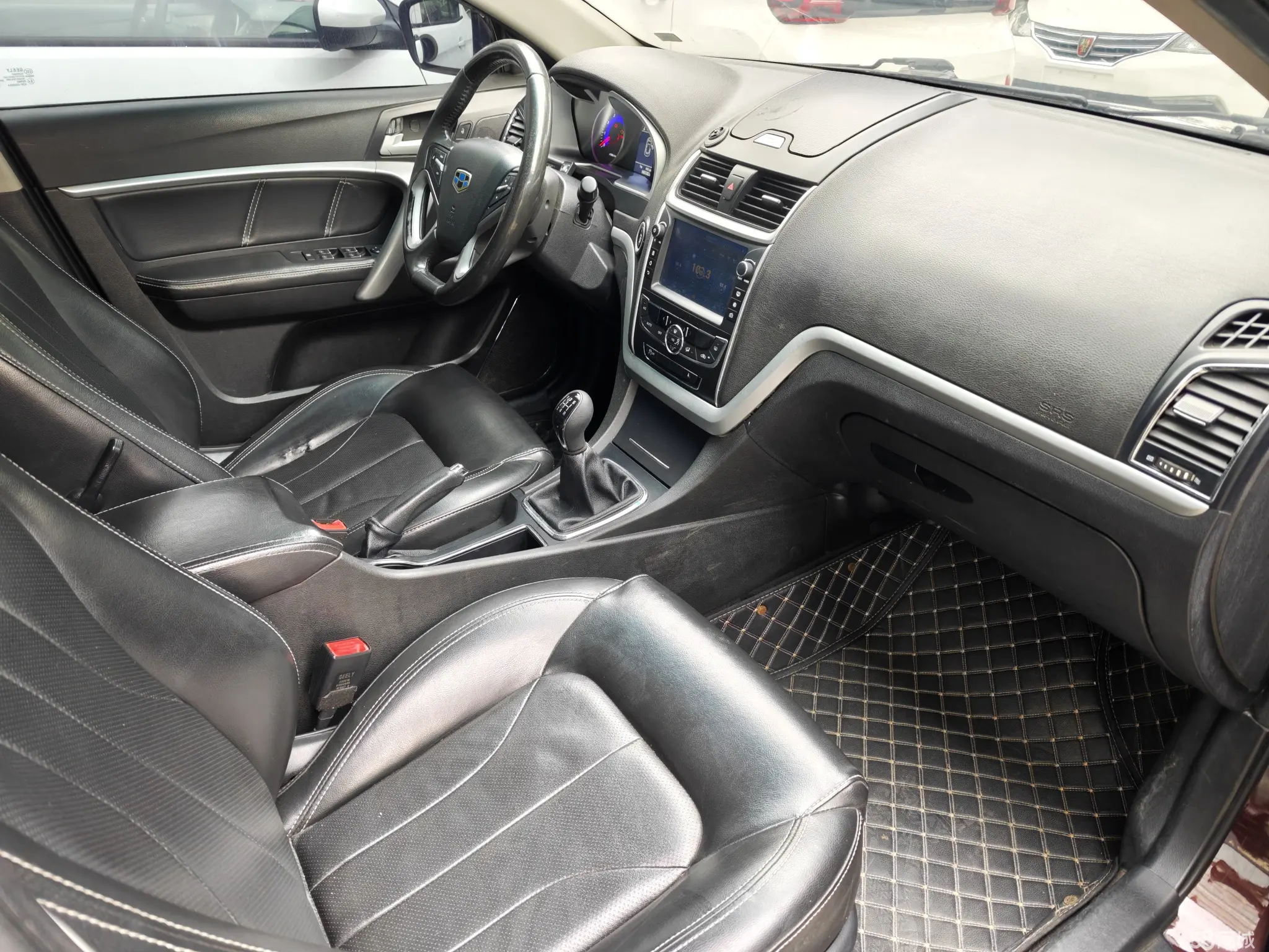 GEELY Emgrand 2016 immagine di auto #5