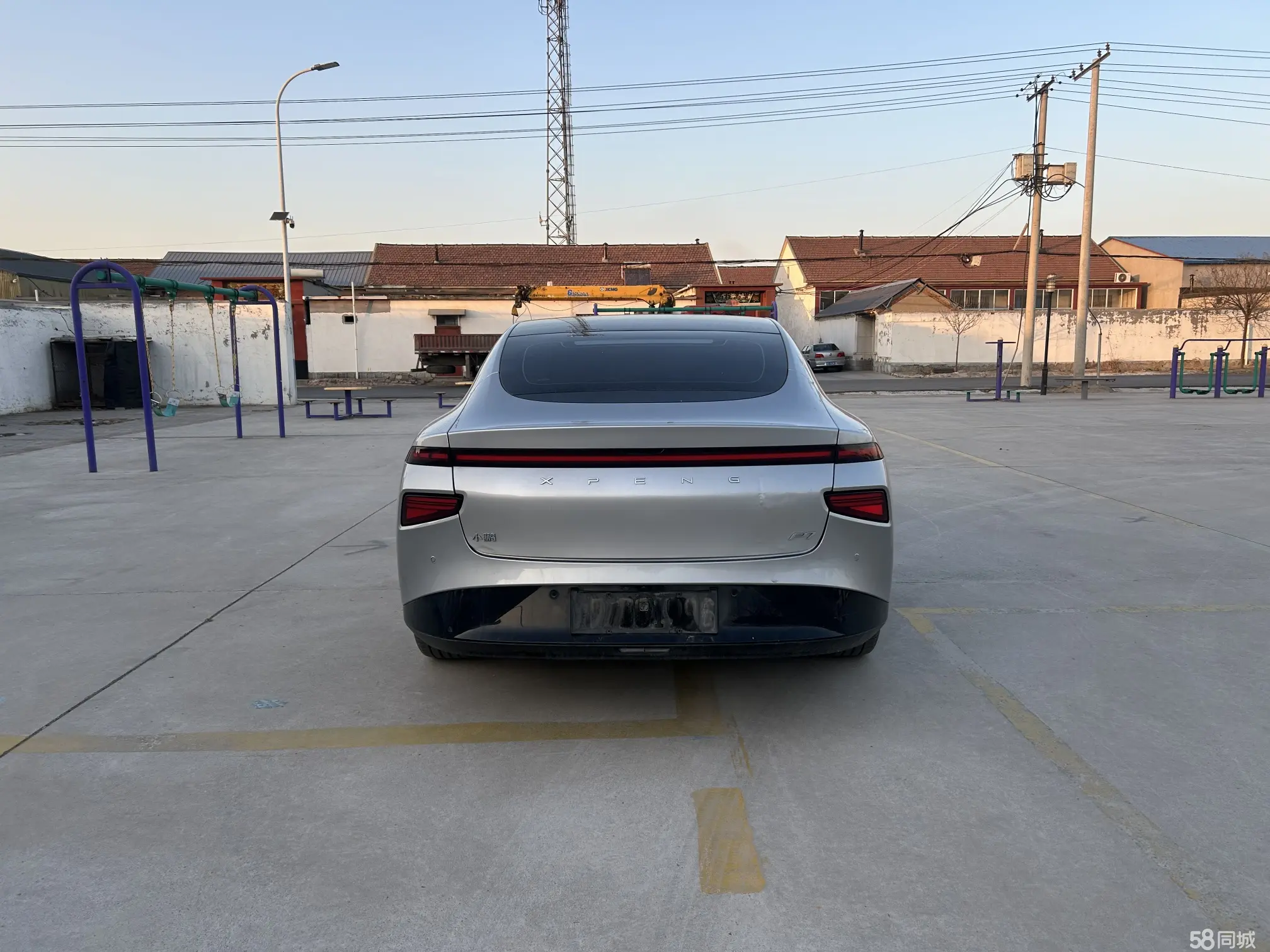 小鹏 小鹏P7 2022 汽车图片 #5