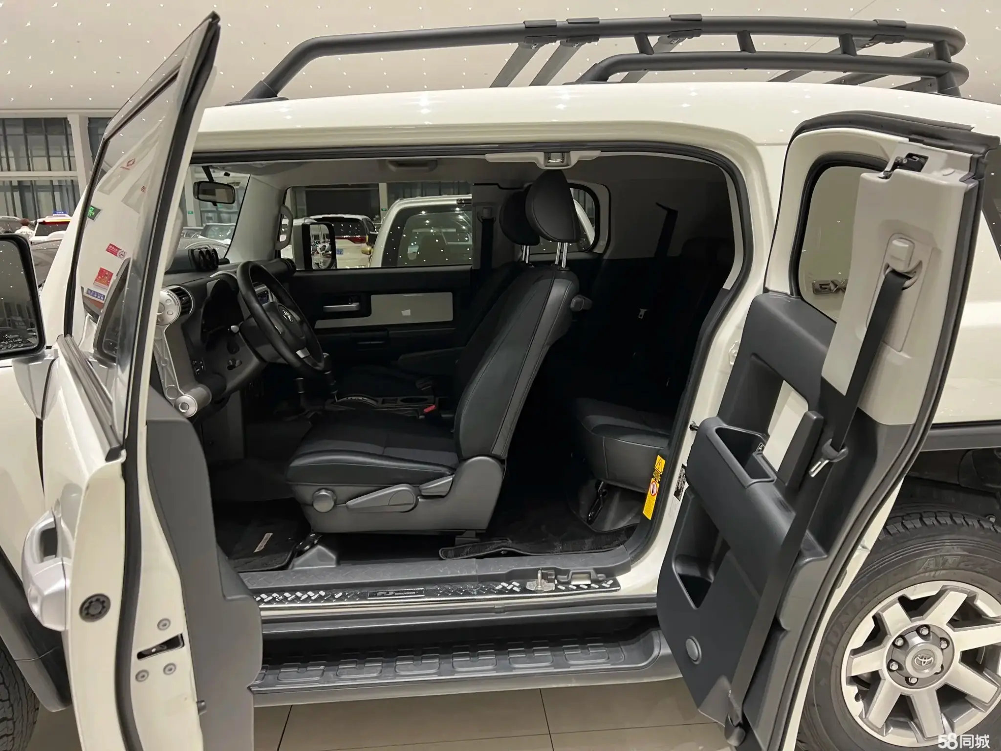 Toyota FJ Cruiser 2019 car image #5