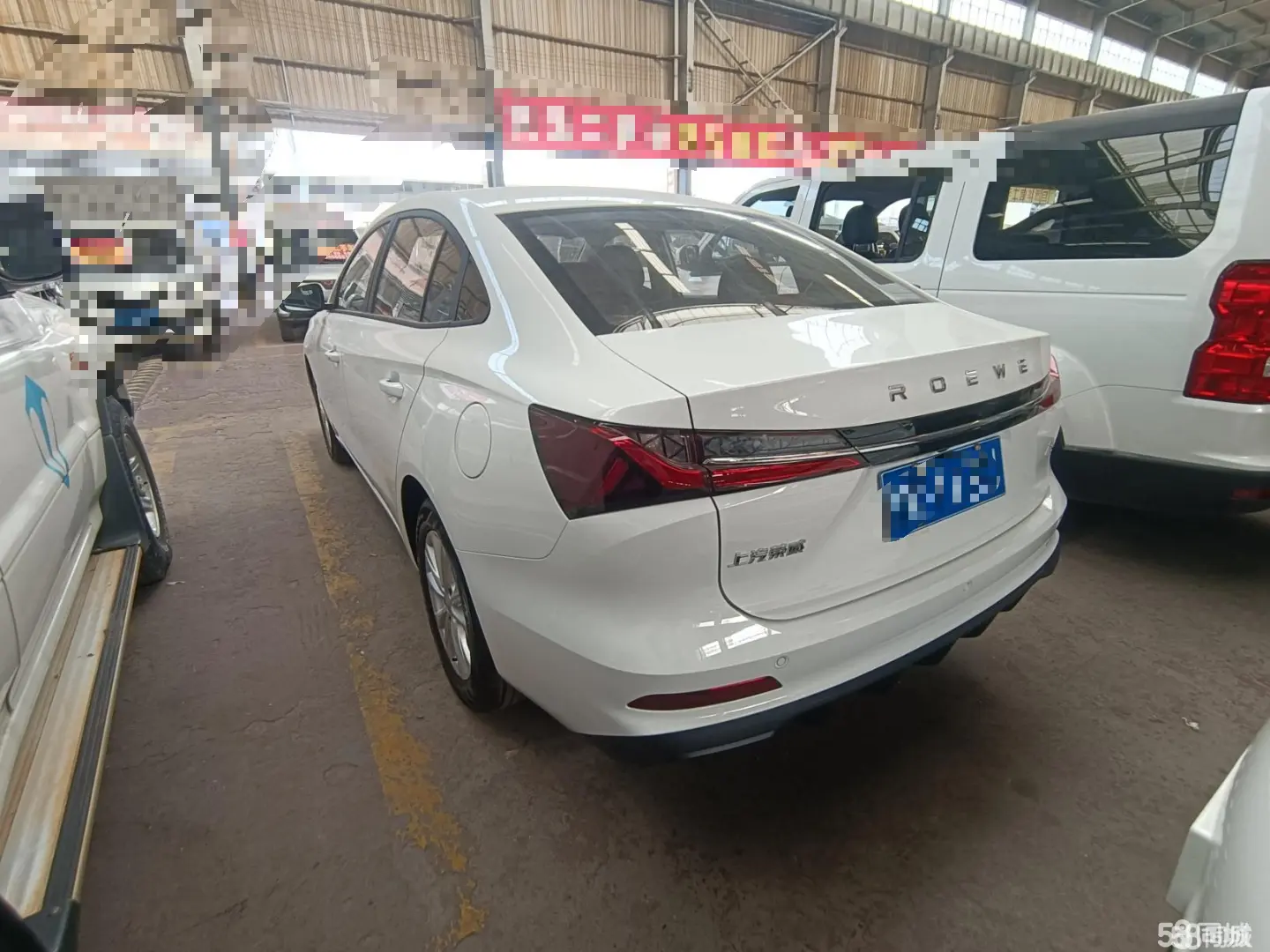 Roewe i5 2025 car image #5