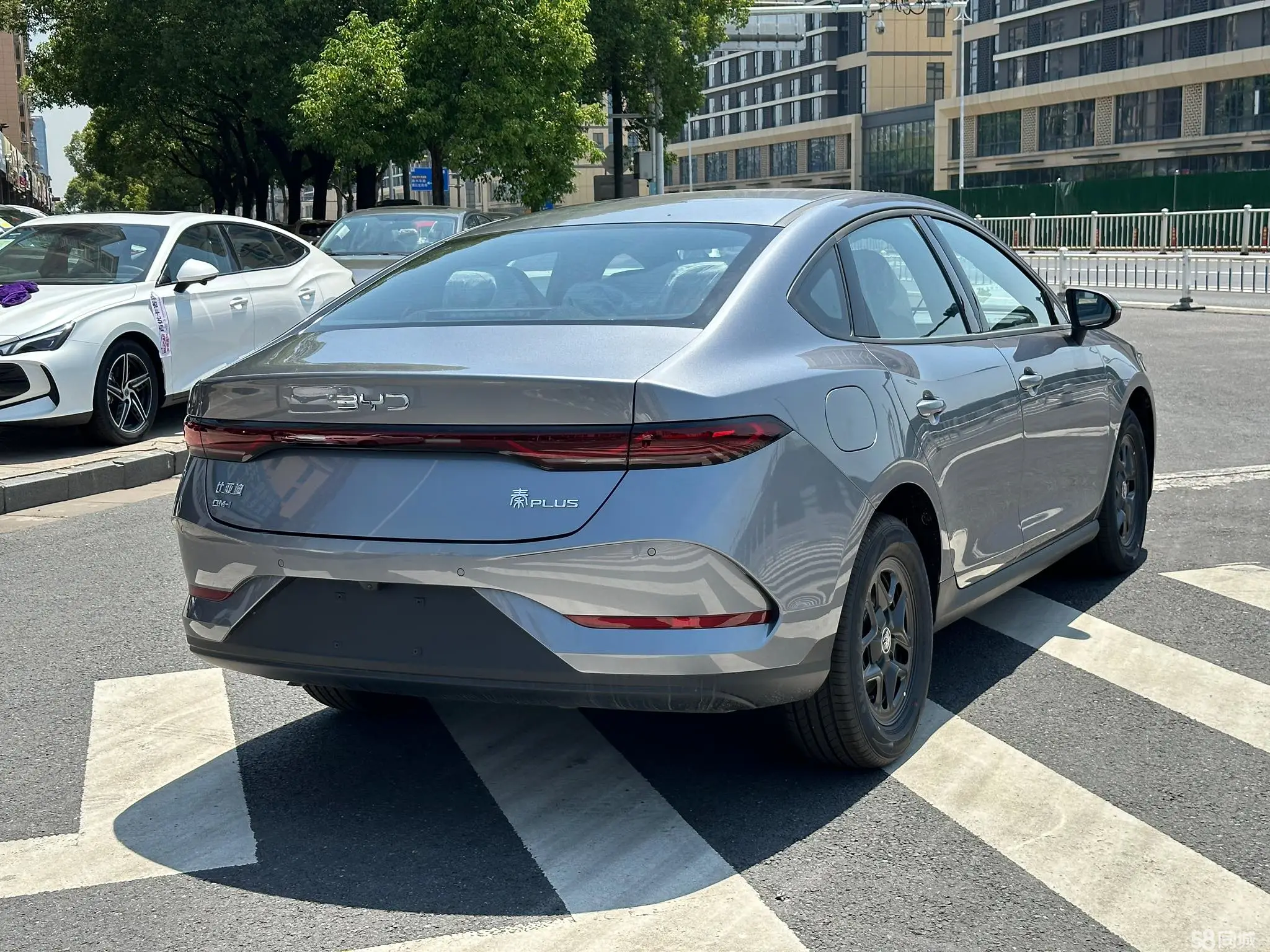 BYD Qin Plus 2025 صورة سيارة #5