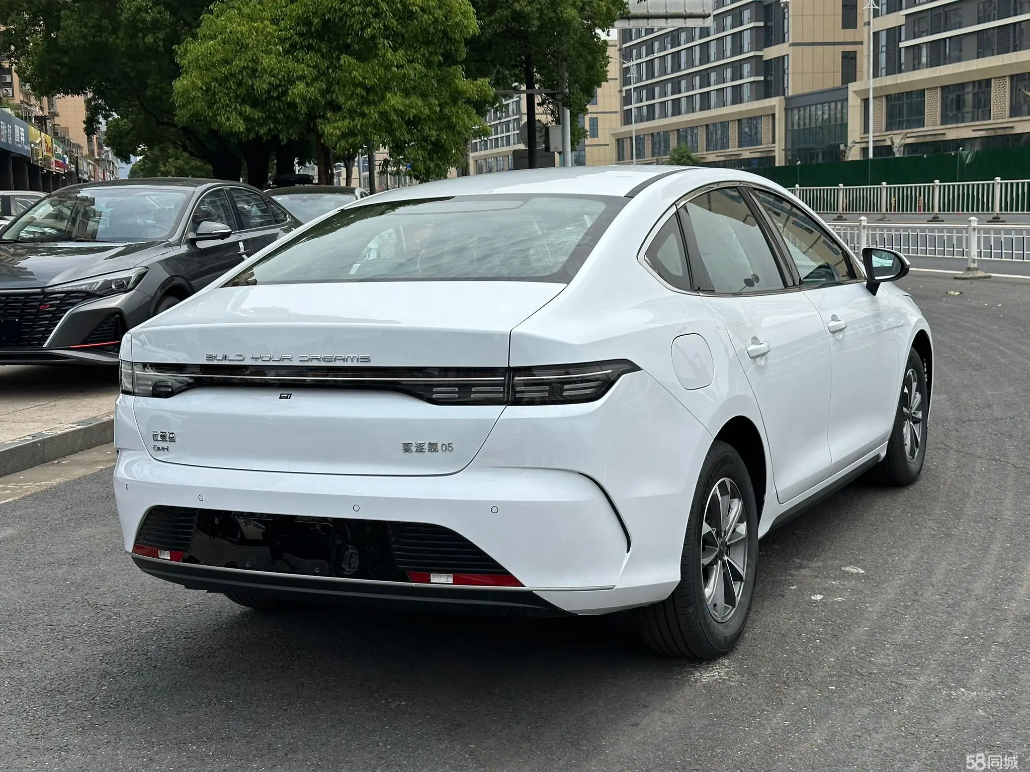 BYD Destroyer 05 2025 car image #5