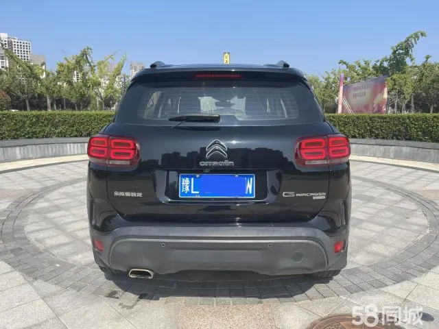 Citroen C5 AIRCROSS 2018 imagem de carro #5