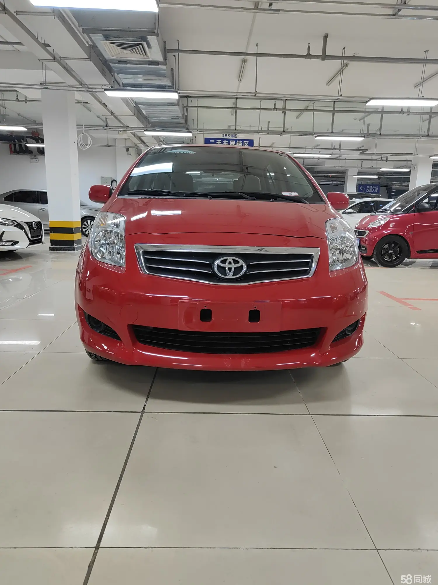 Toyota Yaris 2011 car image #5