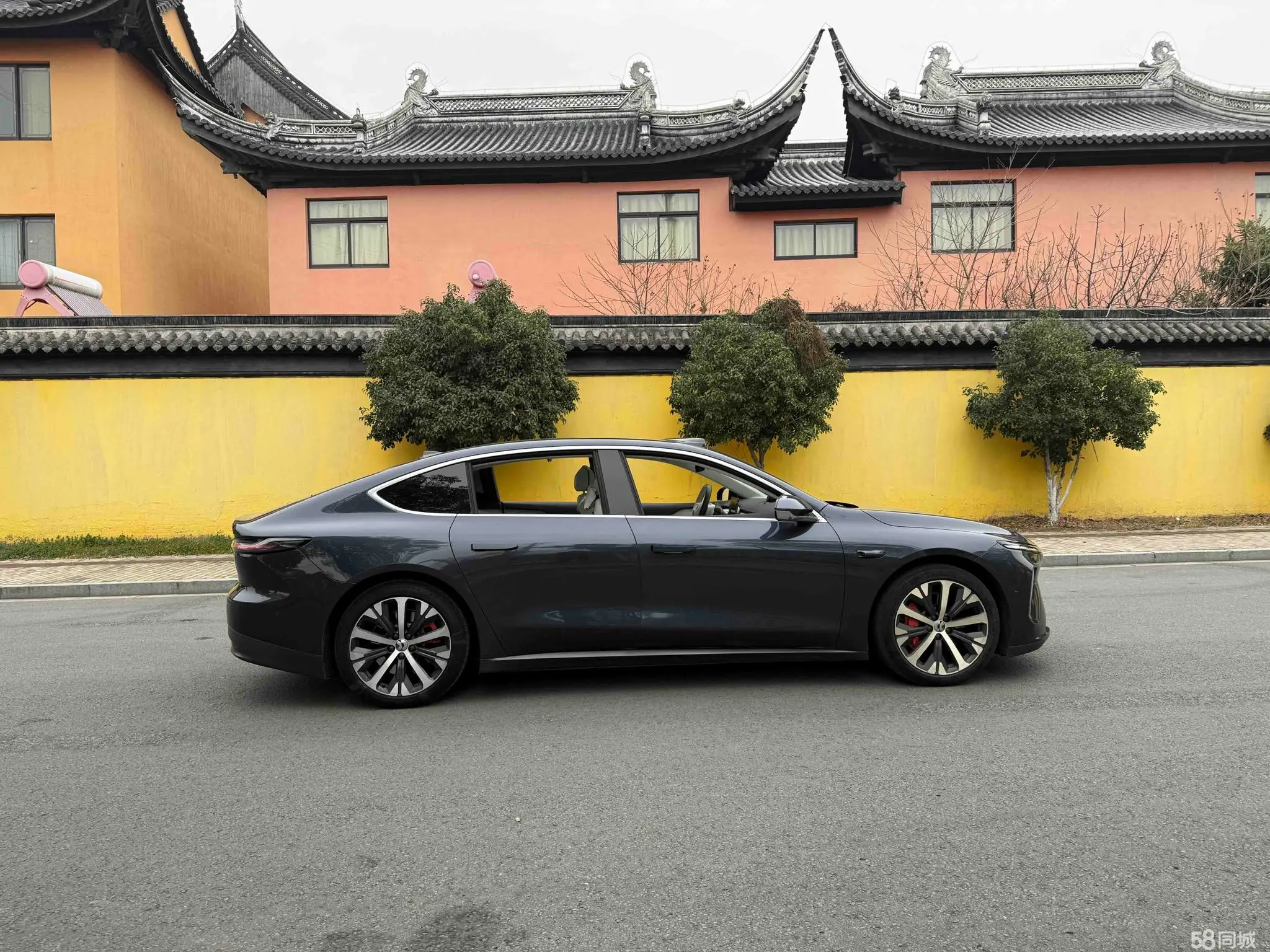 NIO ET7 2022 car image #5