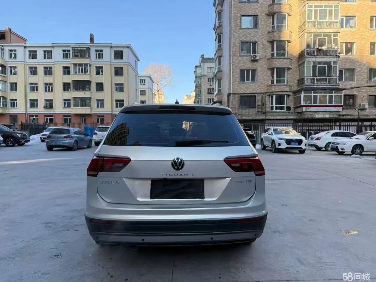 Volkswagen Tiguan L 2021 car image #5