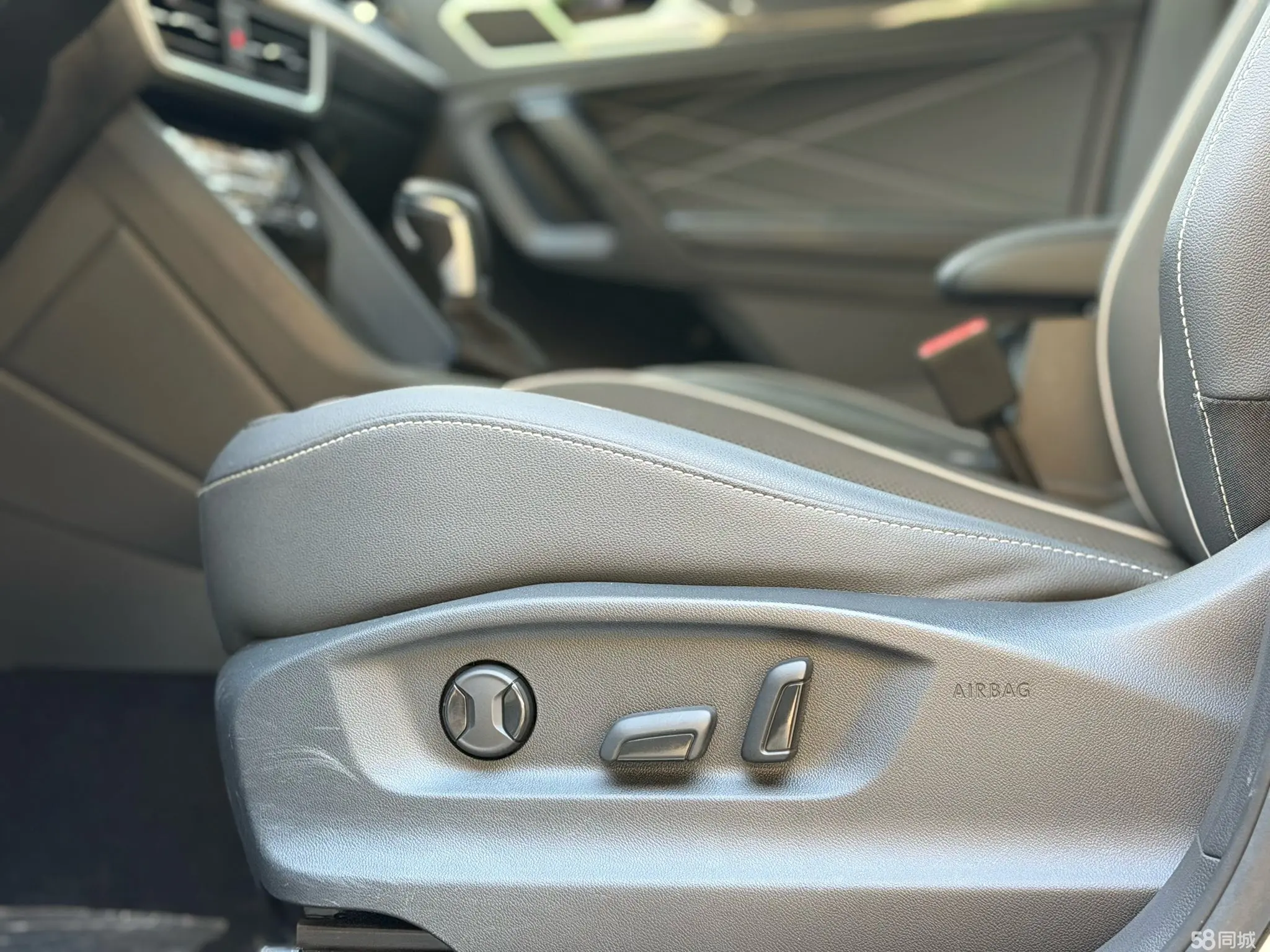 Volkswagen Tiguan L New Energy 2022 изображение автомобиля #5