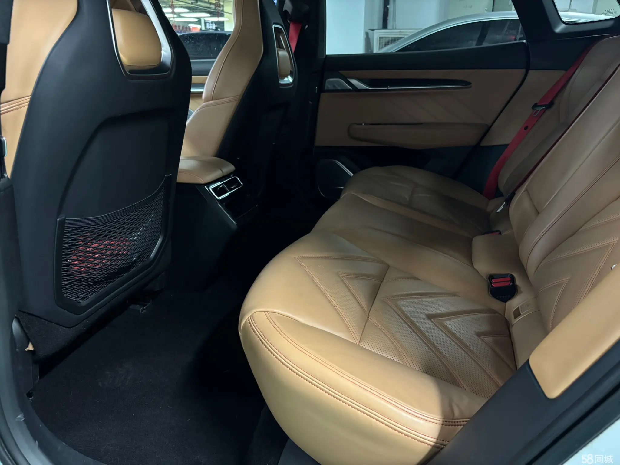 极氪 极氪001 2022 汽车图片 #5