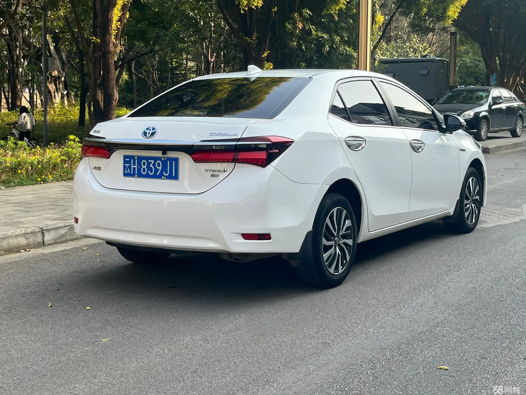 Toyota Corolla Hybird E+ 2019 car image #5