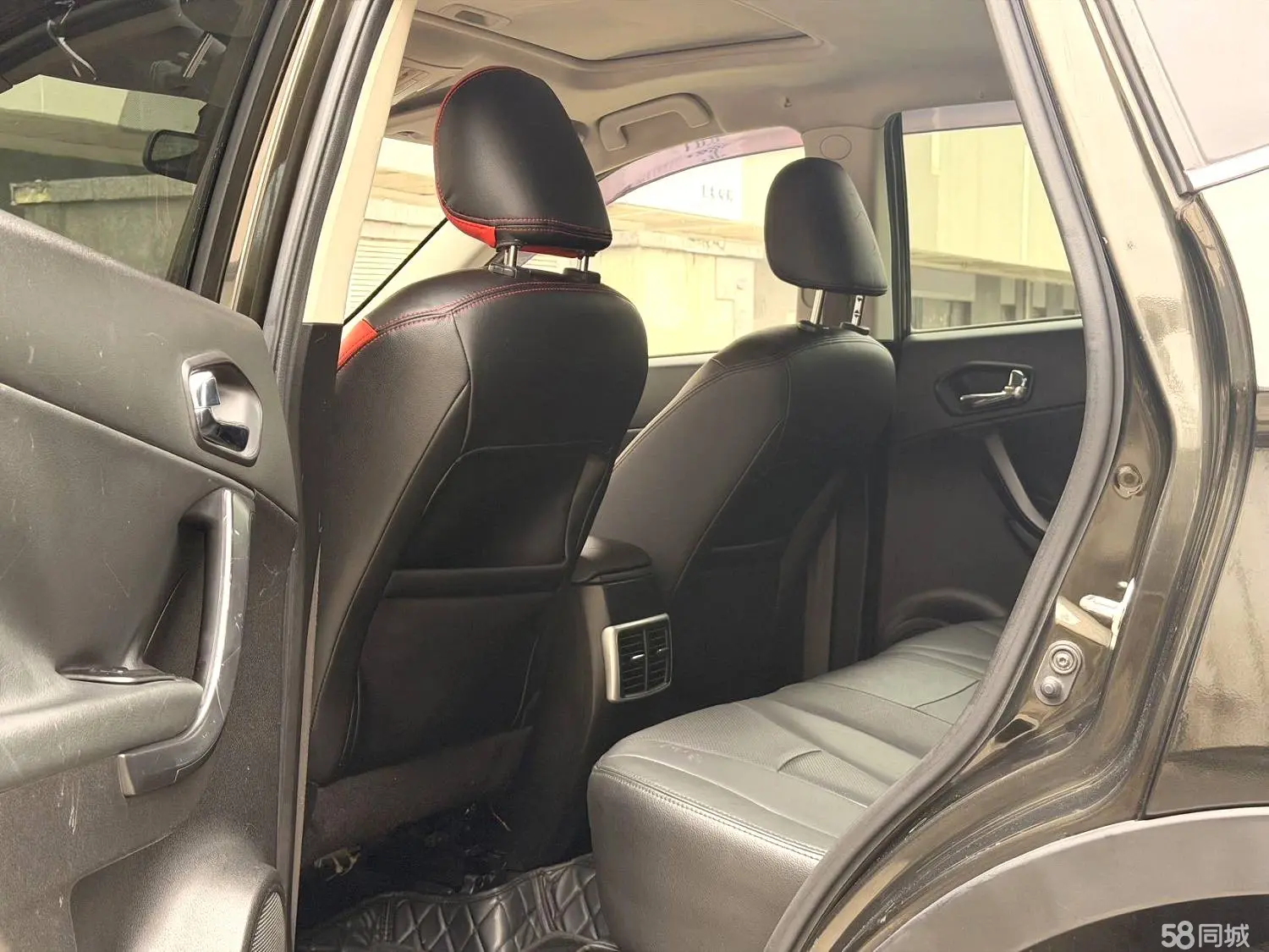 GAC Trumpchi GS5 2012 car image #5