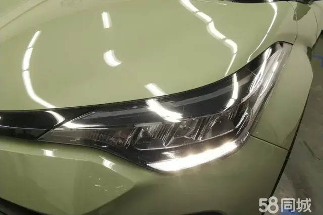 Toyota C-HR 2022 car image #5