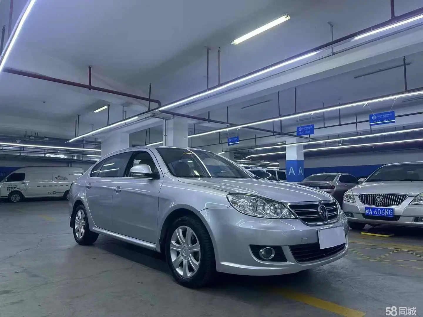 Volkswagen Lavida 2010 #5 Volkswagen Lavida 2010 car image #5