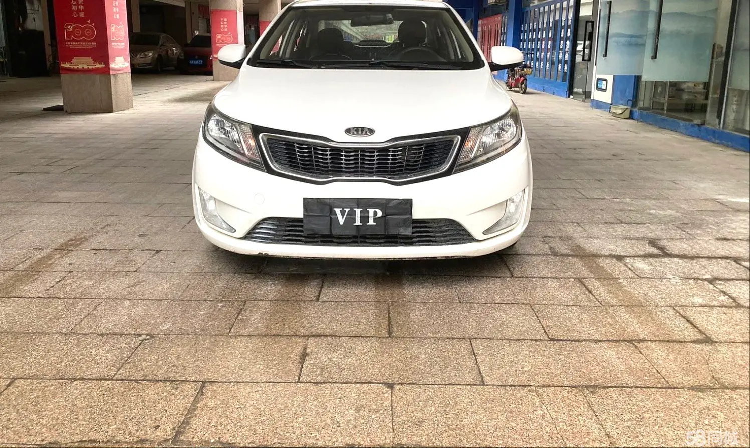 Kia K2 2011 imagen de coche #5