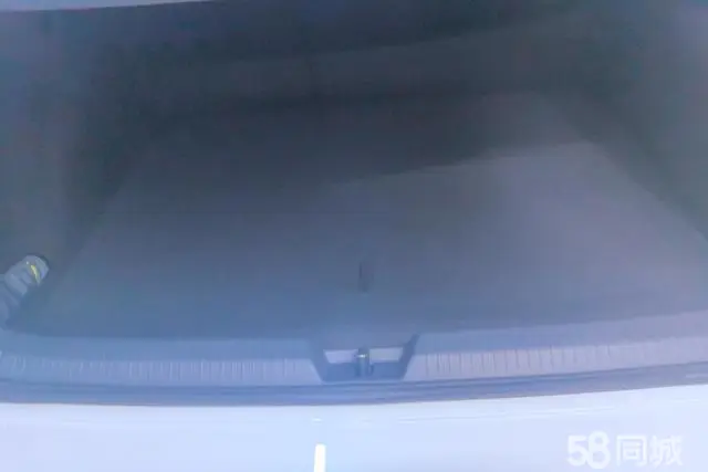 Volkswagen Golf 2025 car image #5