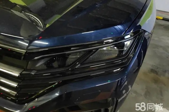 Volkswagen Touareg 2023 car image #5