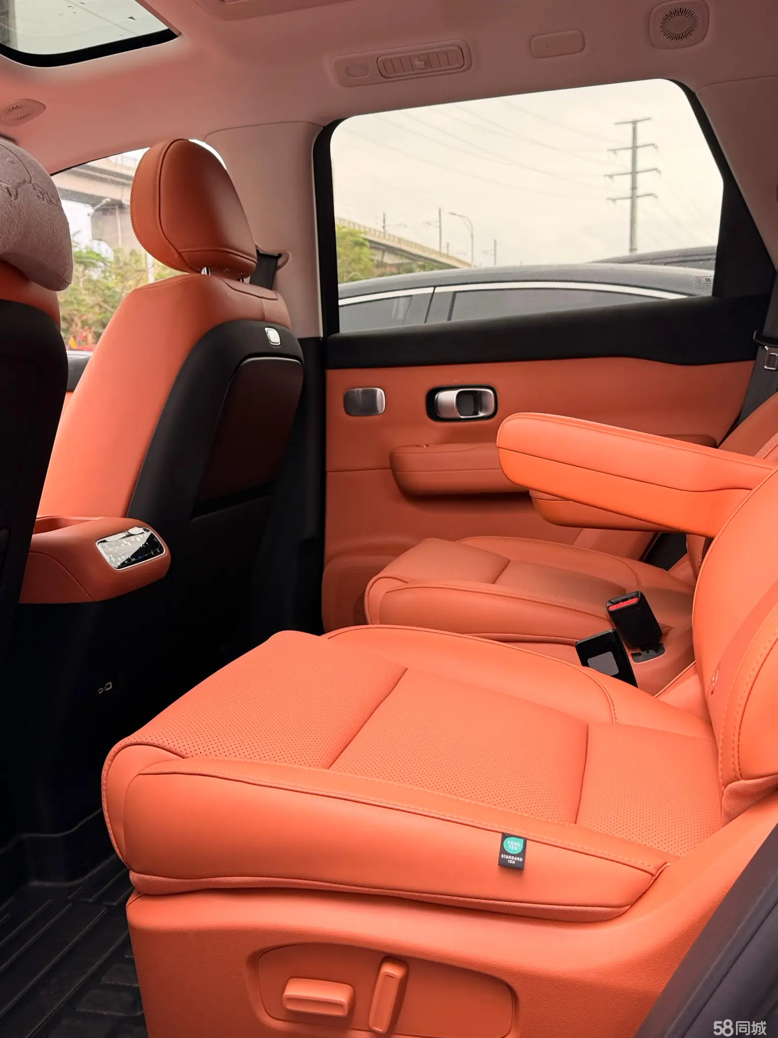 零跑汽车 零跑C16 2025 汽车图片 #5