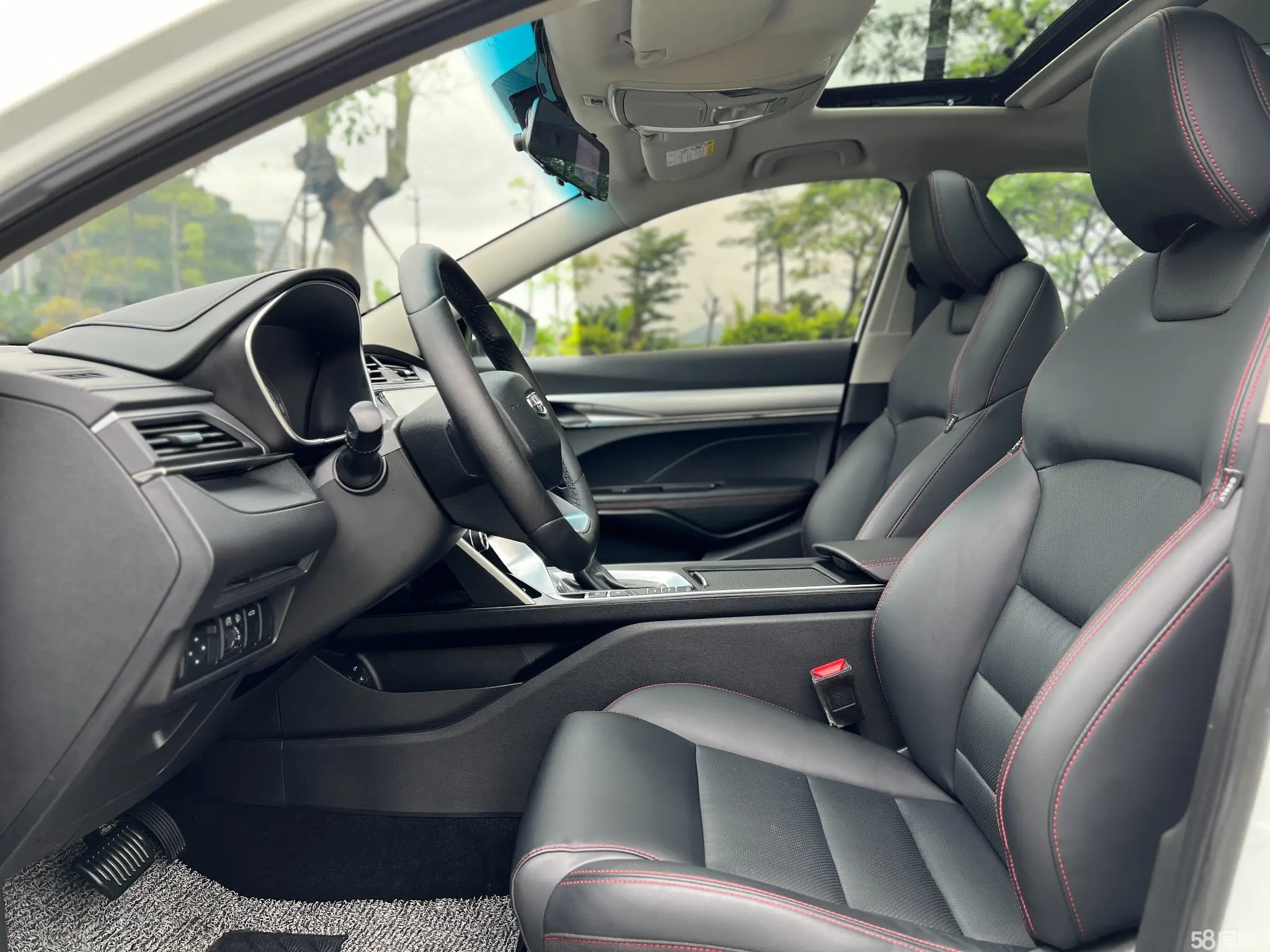 GEELY Binray 2020 car image #5