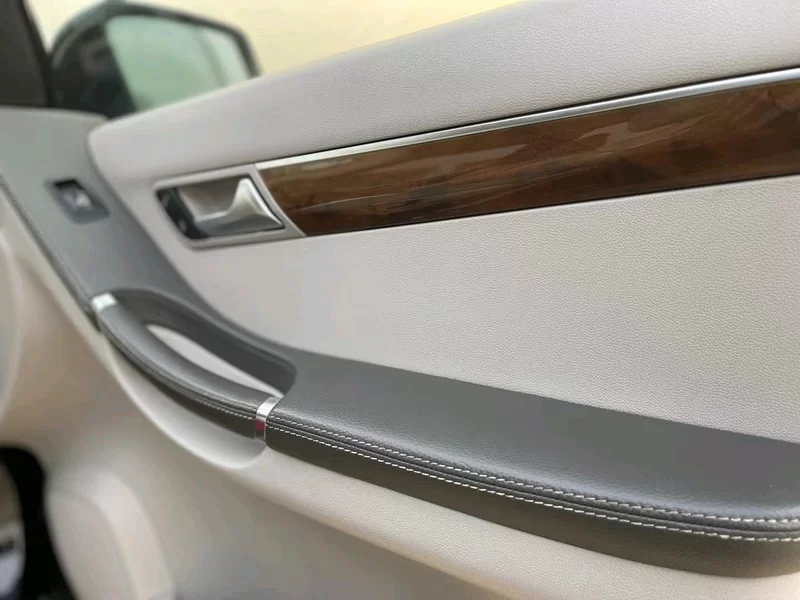 Mercedes-Benz R Class 2013 car image #5