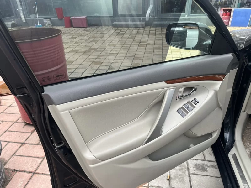 Toyota 2015 car image #5