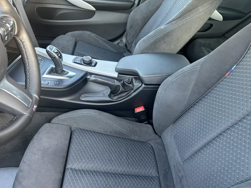 BMW 4 Series 2018 car image #5