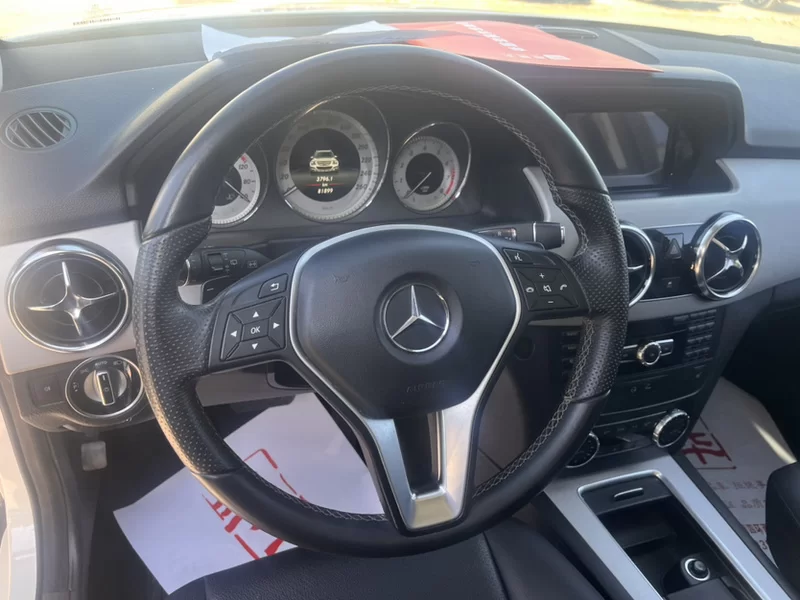 Mercedes-Benz GLK Class 2014 car image #5