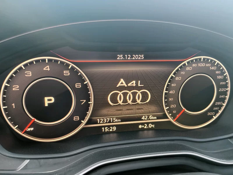 Audi A4L 2019 #5 Audi A4L 2019 car image #5