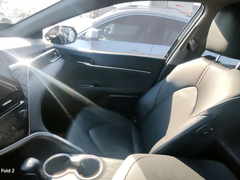 Toyota Camry 2023 car image #5