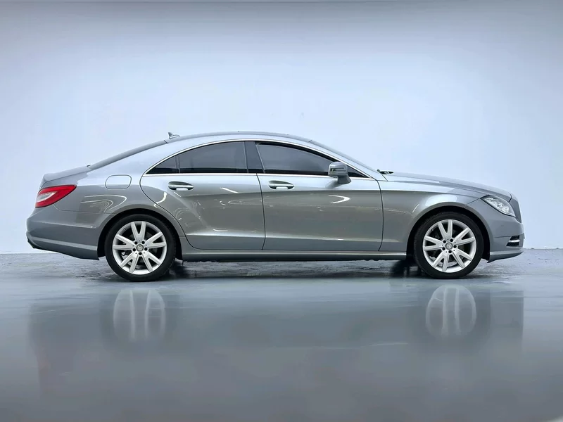 Mercedes-Benz CLS Class 2012 car image #5