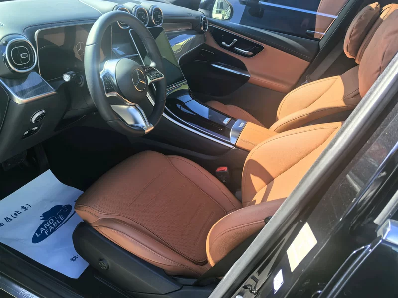 Mercedes-Benz GLC Class 2023 car image #5