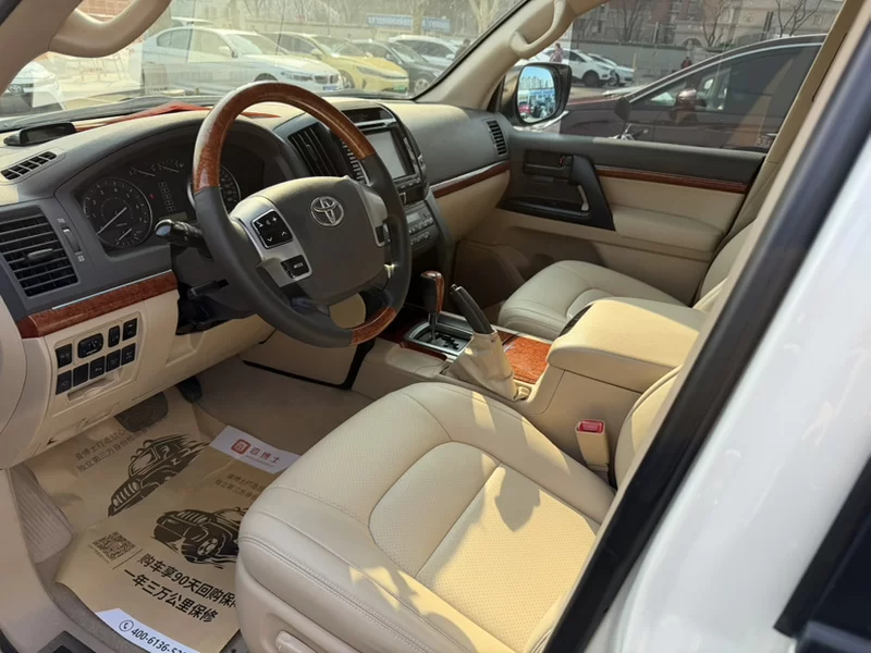 Toyota 2015 #5 Toyota 2015 car image #5