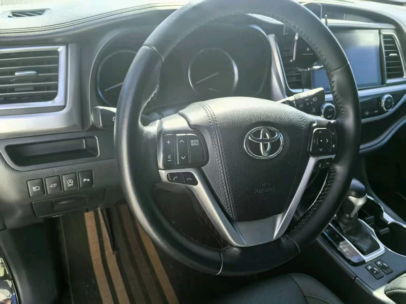 Toyota Highlander 2019 #5 Toyota Highlander 2019 car image #5